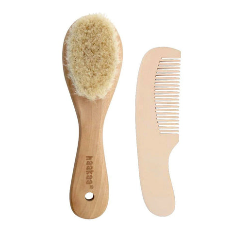 Haakaa Baby Brush and Comb (Set) - Giveaway